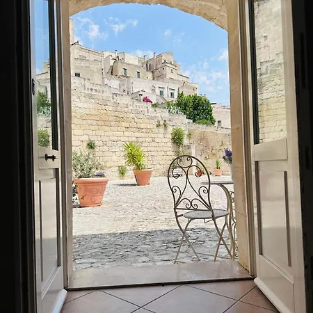 Agora Nei Sassi